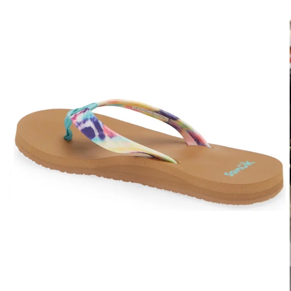 ⭐️SALE⭐️ SANUK "Ashland Tie Dye" Flip Flops - Picture 2 of 8